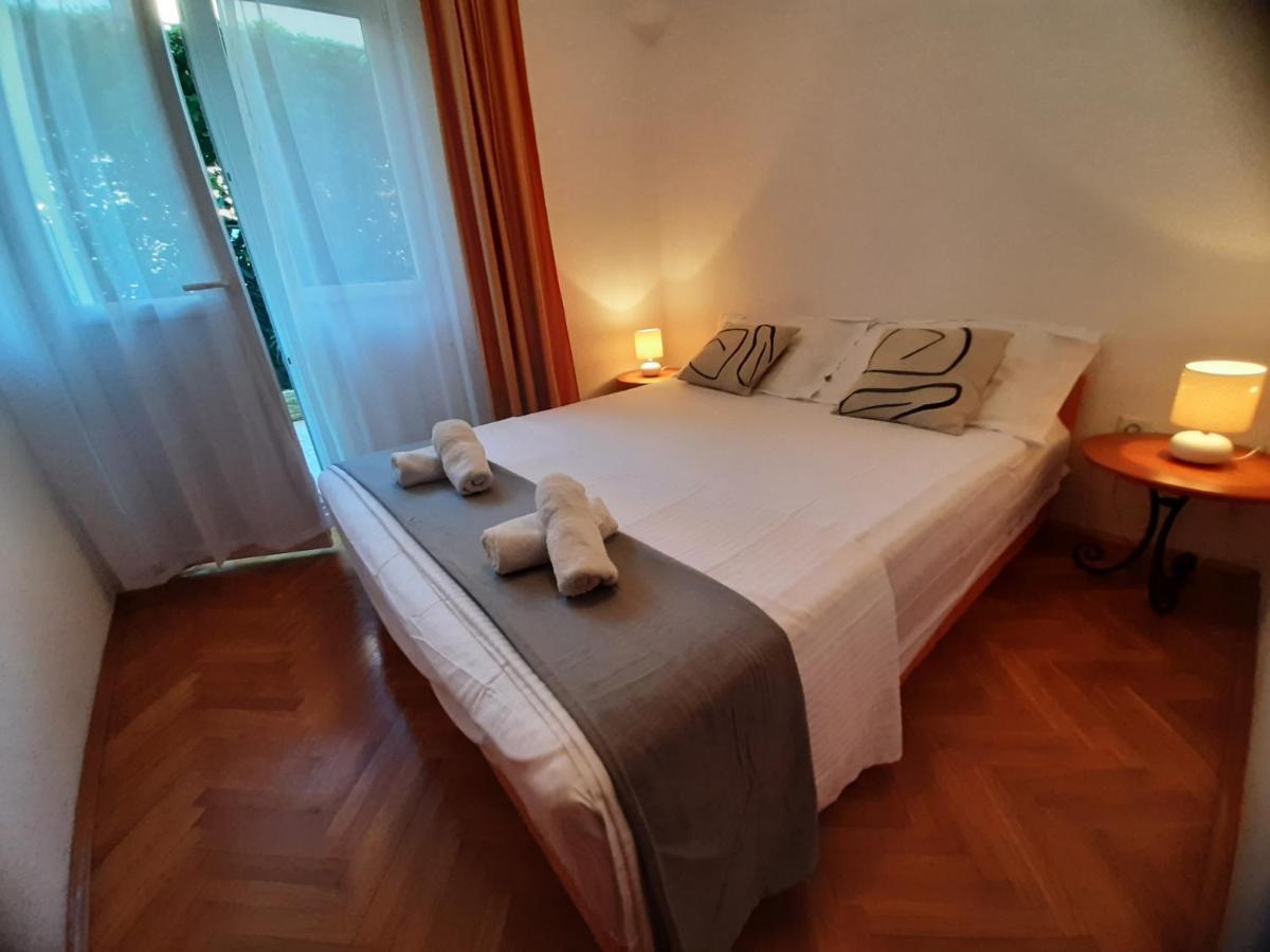 Apartments Lemongarden Duće Eksteriør bilde